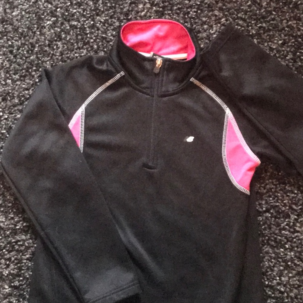 New Balance warm-up jacket/ half-zip.